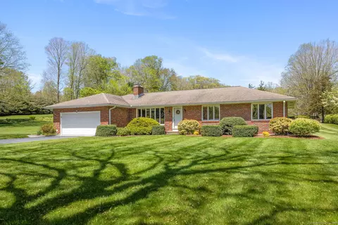 77 Clark Gates Rd, East Haddam, CT 06469