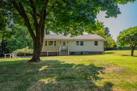 1750 Tolland Tpke, Manchester, CT 06042