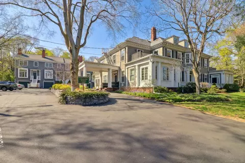 438 Whitney Ave # 16, New Haven, CT 06511