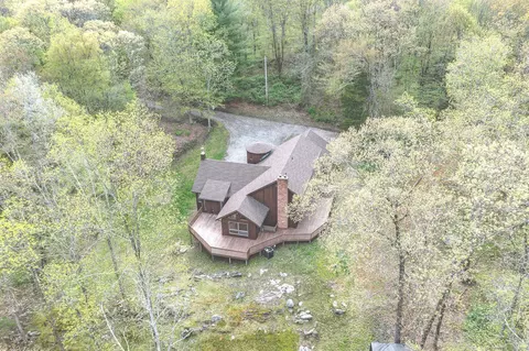 656 Hill Rd, Harwinton, CT 06791