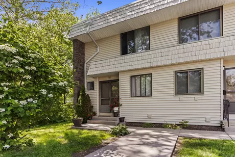 26 Mountain Laurel Ct #26, Cromwell, CT 06416