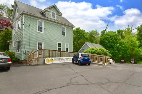 600 Center St, Manchester, CT 06040