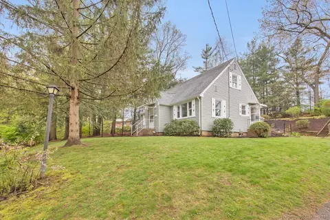31 Green Rd, Vernon, CT 06066
