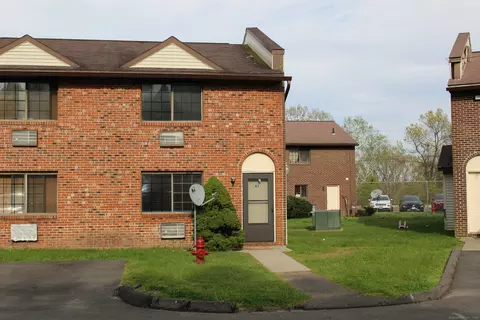 100 Mark Lane # unit g1, Waterbury, CT 06704
