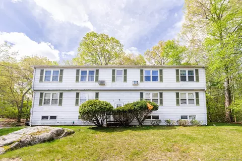 56 Saint Regis Ave #1D, Norwich, CT 06360