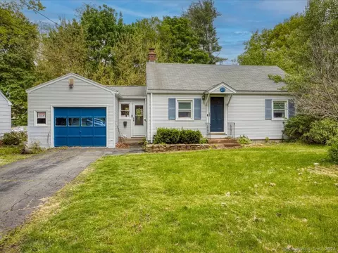 279 Hilliard St, Manchester, CT 06042