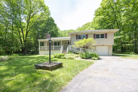74 Stony Corners Ln, Southbury, CT 06488