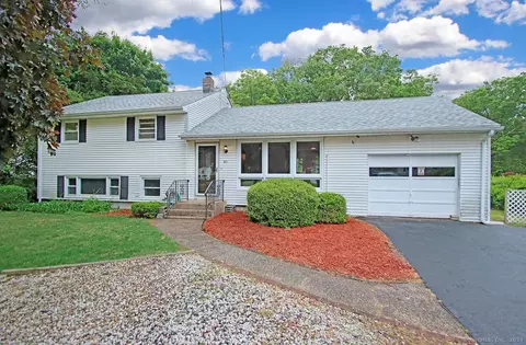 43 Blakeslee Ave, North Haven, CT 06473
