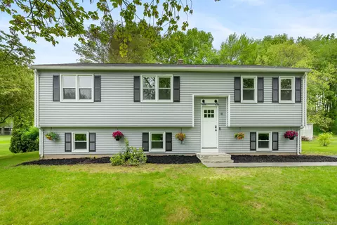 45 Susan Dr, Suffield, CT 06078