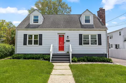 219 Roseville Ter, Fairfield, CT 06824
