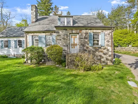 279 Riversville Rd, Greenwich, CT 06831