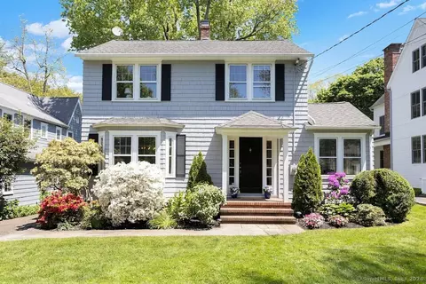 121 Holmes Ave, Darien, CT 06820