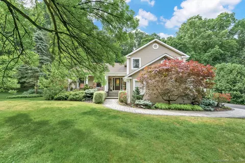 217 Rollingbrook, Windsor, CT 06095