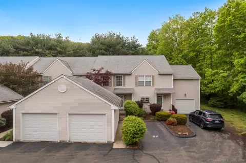 3409 Whitney Ave #27, Hamden, CT 06518