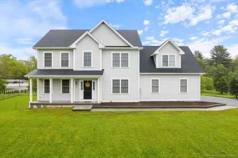 2 Salem Hollow Ln, Salem, CT 06420