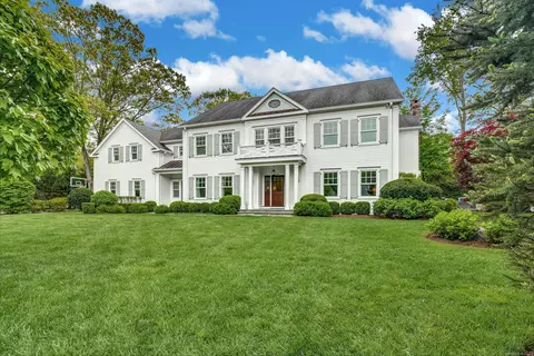 47 Tulip Tree Ln, Darien, CT 06820