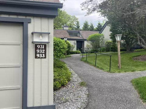 931 Heritage Vlg #B, Southbury, CT 06488