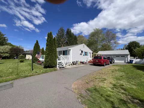 713 Dart Hill Rd, Vernon, CT 06066