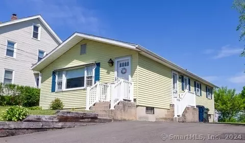43 Burnham St, Plymouth, CT 06786