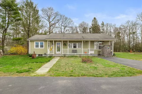 344 Stetson Rd, Brooklyn, CT 06234