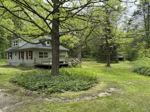 55 Van Car Rd, New Milford, CT 06776