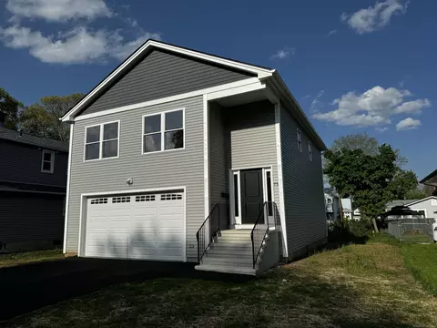 75 N Hoadley St, Naugatuck, CT 06770
