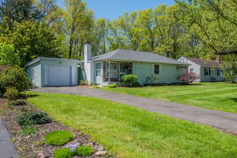 73 Sunset Rd, Newington, CT 06111