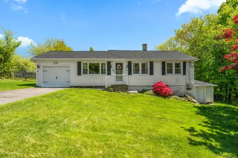 48 Eaton St, Watertown, CT 06779