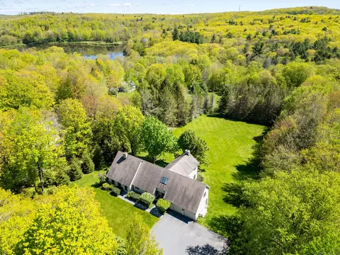 348 Norfolk Rd, Litchfield, CT 06759
