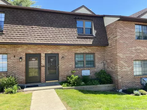 143 Pine Hill Rd #23E, Thomaston, CT 06787