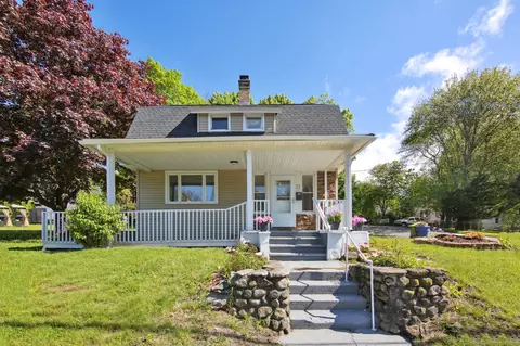 22 Ellsworth Ave, Waterbury, CT 06704