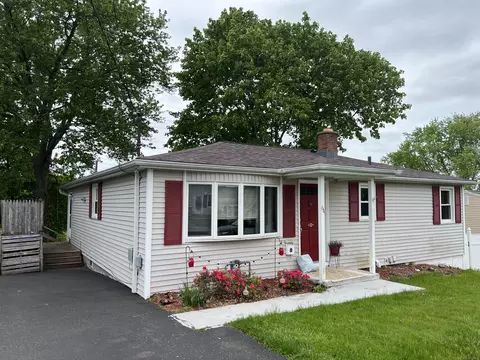 64 Valleyview Dr, Waterbury, CT 06708