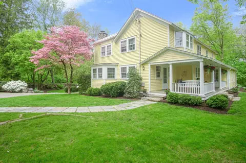 12 Nursery Rd, New Canaan, CT 06840