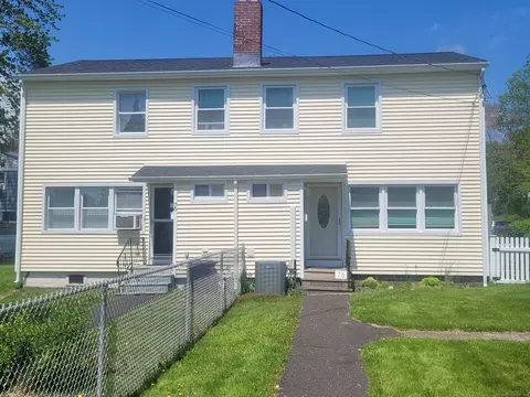76 Fisher Ct, Stratford, CT 06614