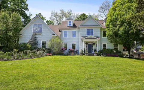 7 Caccamo Ln, Westport, CT 06880