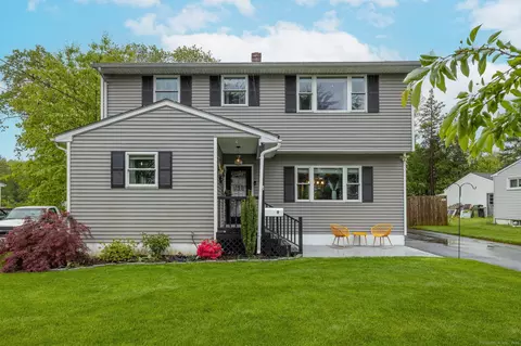 9 Laurie Dr, Enfield, CT 06082