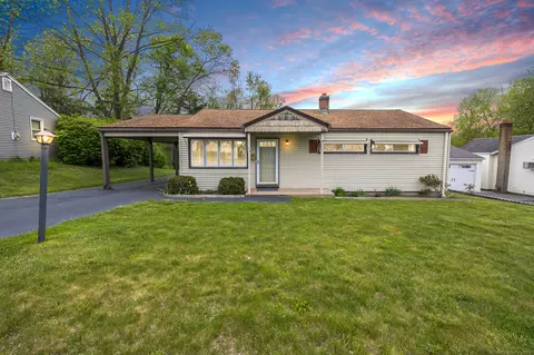 34 Greenwood St, East Hartford, CT 06118