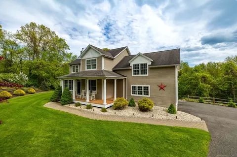 39 Mcnulty Dr, New Milford, CT 06776