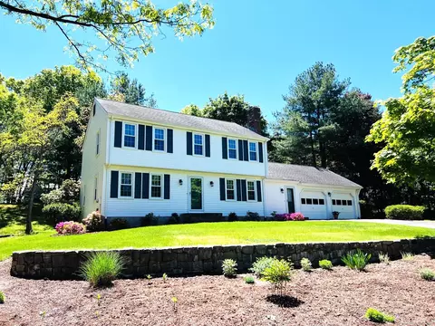 418 Olde Stage Rd, Glastonbury, CT 06033