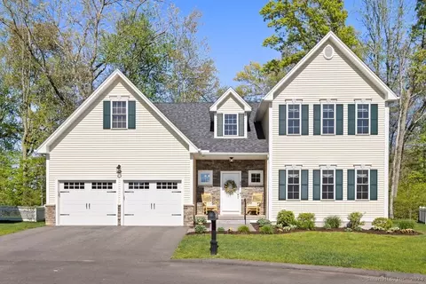 89 Glen Pl, Glastonbury, CT 06033