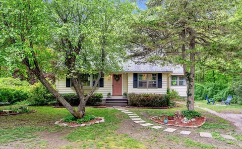 57 Savarese Ln, Burlington, CT 06013