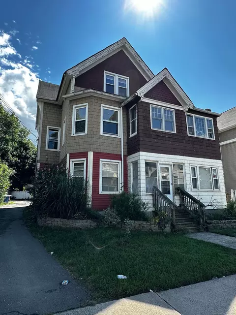 59 Dwight St, New Britain, CT 06051
