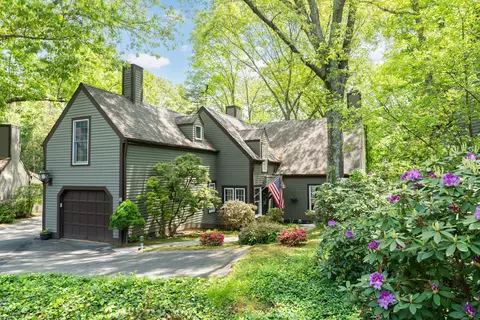 17 Long Hill Farm, Guilford, CT 06437