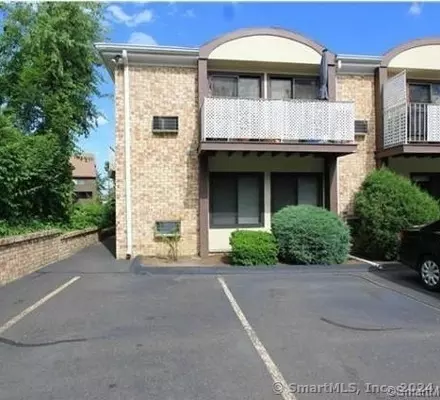 445 Hope St #1, Stamford, CT 06906