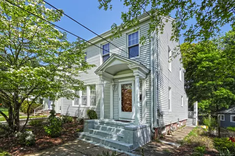 29 Westwood Rd, New Haven, CT 06515