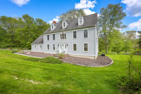 99 Old Woodbury Rd, Southbury, CT 06488