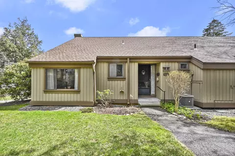 448 Heritage Vlg #A, Southbury, CT 06488