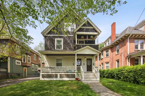 151 Beacon St, Hartford, CT 06105