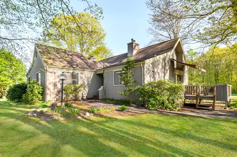 665 North Trl #A, Stratford, CT 06614