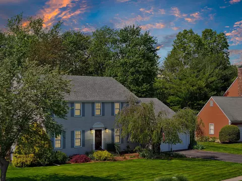 81 Cider Brook Dr, Wethersfield, CT 06109